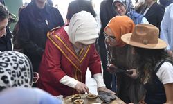Emine Erdoğan, 7'nci Etnospor Kültür Festivali'ni ziyaret etti