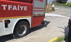 Gebze'de bitkisel yağ yüklü minibüs yandı