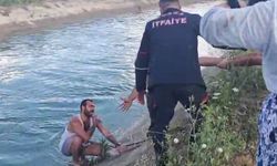 Hafif ticari araçla suluma kanalına uçtu, yardımları reddetti