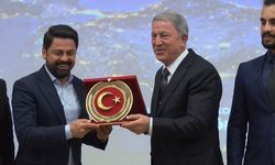 Hulusi Akar: Türkiye, terörsüz bir geleceğe emin adımlarla ilerliyor (2)