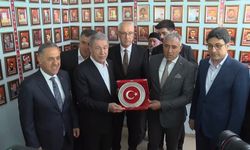 Hulusi Akar: Türkiye, terörsüz bir geleceğe emin adımlarla ilerliyor