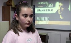 İlkokul öğrencileri, İbrahim Erkal'ı şarkılarıyla andı