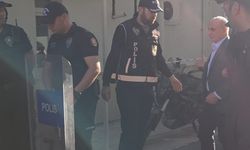 İstanbul- Aralarında belediye başkanlarının da olduğu şüpheliler ikinci kez sağlık kontrolünden geçiriliyor / Ek görüntü-Fotoğraf