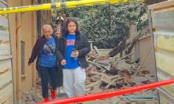 İstanbul- Avcılar'da riskli bina yıkıldı; yandaki bina 4 saat tahliye edildi