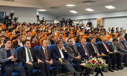 İstanbul - Bakan Kacır: Bizim en büyük gücümüz Türk gençliğidir