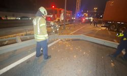 İstanbul- Beylikdüzü'nde, karşı yöne geçen TIR motosiklet ile 2 otomobile çarptı: 1 ölü, 1 yaralı