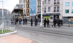 İstanbul- DİSK'ten Taksim Meydanı'nda basın açıklaması