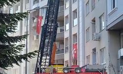 İstanbul- Eyüpsultan'da 7 katlı binada yangın -1