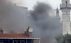 İstanbul - Fatih'te 3 gecekonduda yangın-1