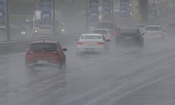 İstanbul - İstanbul’da yağış aralıklarla etkisini sürdürüyor
