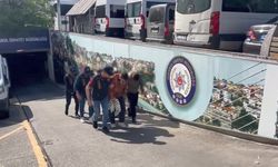 İstanbul- İstanbul'da yasadışı bahis paralarının işletildiği rezidansa operasyon: 6 gözaltı