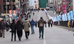 İstanbul - Kadıköy’de miting öncesi toplanmalar başladı