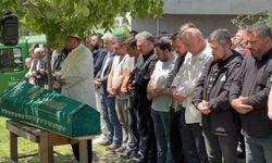İstanbul - Kaybolduktan 6 gün sonra cansız bedeni bulunan İshak Öztürk son yolculuğuna uğurlandı