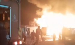 İstanbul - Silivri'de 15 baraka alev alev yandı