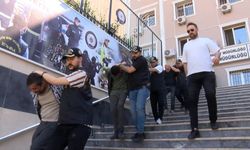 İstanbul- Yüksek kar vaadiyle 17 kişiyi bir buçuk milyar dolandırdılar