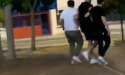 İzmir'de icra müdür yardımcısı ve katibine 'rüşvet'ten gözaltı