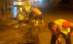 Kadirli'de sağanak yağış sele neden oldu (2)