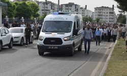 Kalp krizinden hayatını kaybeden DEM Parti Batman İl Başkanı toprağa verildi