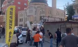 Mardin'de taşlı ve sopalı kavga kamerada: 6 yaralı