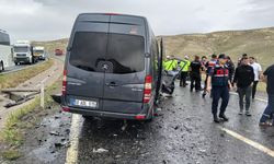 Nevşehir'de 3 aracın karıştığı kazada 7 kişi yaralandı/ Ek fotoğraflar