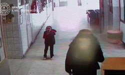 Öğrencisini Heimlich manevrasıyla kurtardı, o anlar kamerada