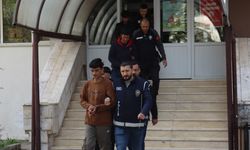 Otomobilden 6 kaçak göçmen çıktı