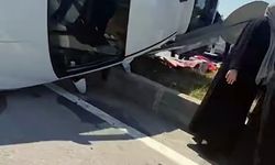 Otomobiller kavşakta çarpıştı; 5 yaralı