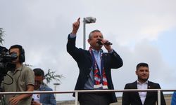 Özgür Özel: Milletin getirdiğini millet götürür