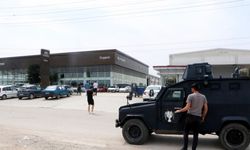 Sıfır otomobilleri sahte plaka ve ruhsatla satıp, parasını zimmetine geçirdi