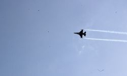 SOLOTÜRK Malatya semalarında gösteri uçuşu gerçekleştirdi