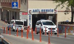 Tartıştığı babasını öldürdü, annesini yaraladı