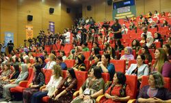 Tülay Hatimoğulları: Toplumun tamamı tarihi bir ana tanıklık ediyor