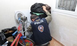 Vatandaşların banka bilgilerini yasa dışı bahis sitelerine veren şebeke çökertildi; 9 tutuklama