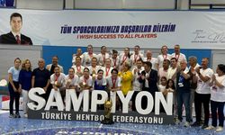 Yalıkavakspor şampiyonluk kupasını çiftledi