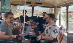 1985 model otobüsü 'Allı Turnam' ile 3 yıldır Anadolu'yu geziyor