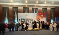 AK Parti'de partililer bayramlaştı