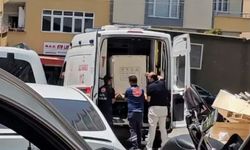 Ambulansa dolap yüklediler; o anlar kamerada