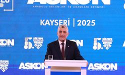 Bakan  Bolat: Milli gelirimiz 1 trilyon 371 milyar dolara yükseldi