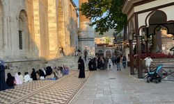 Bursa'da bayram namazını Ulu Camii'nde kıldılar; avlular doldu