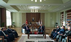 Cumhurbaşkanı Yardımcısı Yılmaz, KKTC'de Cumhurbaşkanı Tatar ve Başbakan Üstel ile görüştü