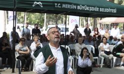 Din adamları, Mersin'deki Hoşgörü Mezarlığı'nda halkla bayramlaştı