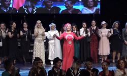 Hiç müzik eğitimi almayan 175 kadın, çıktıkları sanat yolculuğunda 11 ülkede konser verdi / Ek fotoğraflar