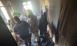 İstanbul- Avcılar'da prizde unutulan ütü nedeniyle yangın çıktı