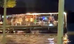 İstanbul - Avcılar'da taksicilerin müşteri alma kavgası: Yumruk atıp yerde sürüklediler