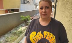 İstanbul - Avcılar'da yıkım yapılan binanın 3'üncü katından beton blok röportaj sırasında düştü; o anlar kamerada