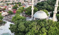 İstanbul- Bayram namazını Eyüpsultan Camii'nde kıldılar