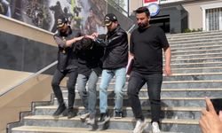İstanbul- Şişli'de denetim sırasında durduruldu; telefonundan iş yeri kurşunlama videosunu çıkınca gözaltına alındı
