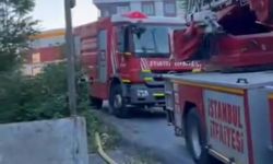 İstanbul - Sultangazi’de gecekonduda çıkan yangın itfaiye tarafından söndürüldü