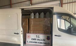 İzmir'de jandarmadan sahte içki üretim deposuna operasyon