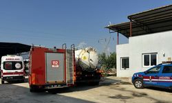 İzmir'de yangın; minik Muhammet’in durumu ağır, mahsur kalan kedi kurtarıldı